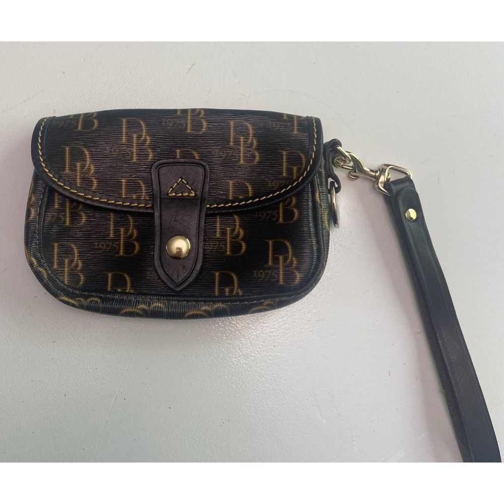 Dooney & Bourke Vintage 1975 Signature Logo Navy Gold Logo Snap Flap Wristlet
